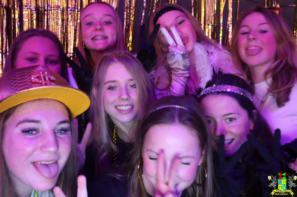 ../Images/Jeugd Opwarmbal Photobooth 116.jpg